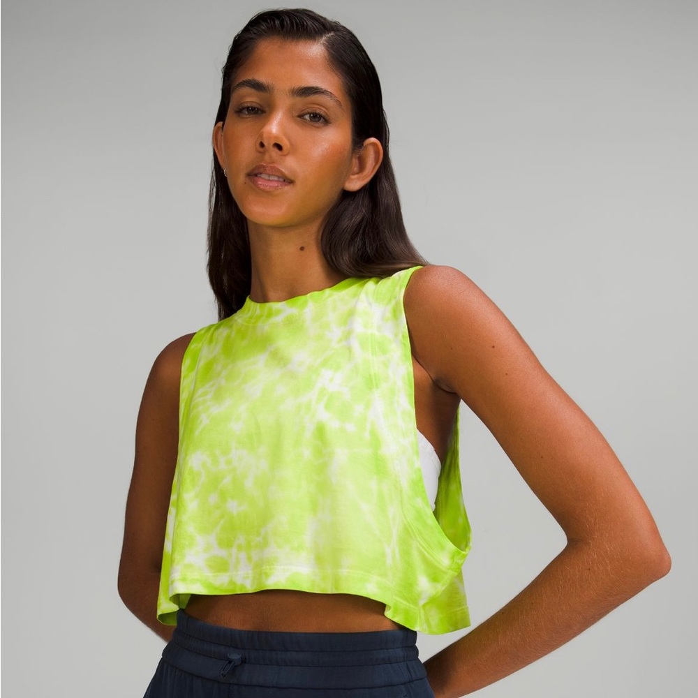 All your crop tank electric Lime
